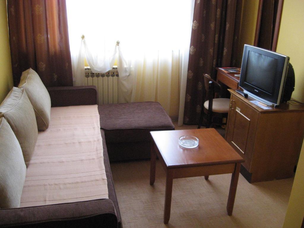 Hotel Vila Sunce Стара Пазова Номер фото